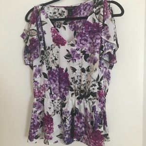 White House Black Market Peplum tip - size M.